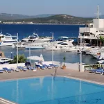 Altin Yunus & - Çeşme