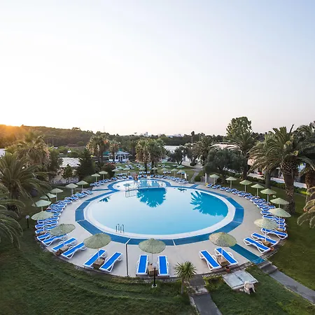 Altin Yunus & - 5* Çeşme